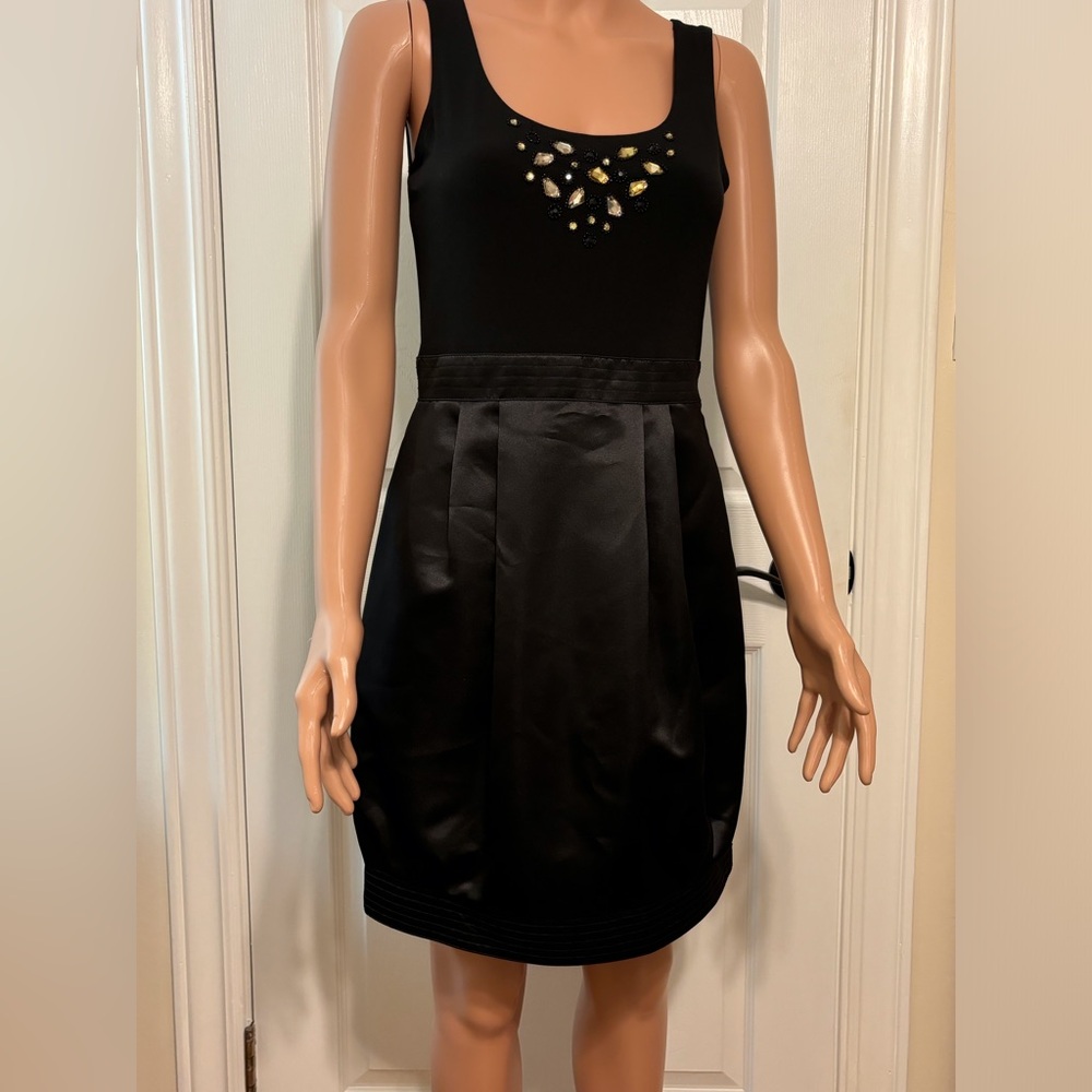 Black Max and Cleo Cocktail  Sleeveless Dress